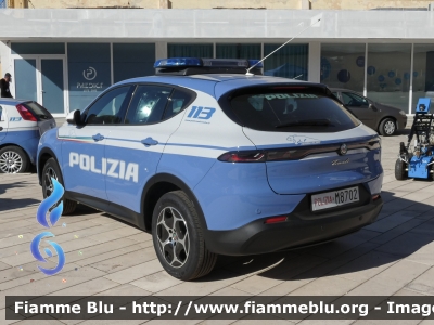 Alfa Romeo Tonale
Polizia di Stato
Squadra Volante
Allestimento FCA
POLIZIA M8702
Parole chiave: Alfa-Romeo Tonale POLIZIAM8702 FieraDelLevante2024