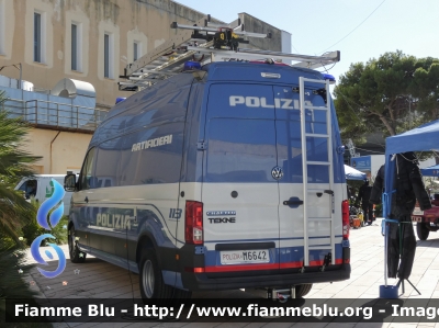 Volkswagen Crafter II serie
Polizia di Stato
Unità Artificieri
Allestimento Tekne
POLIZIA M6642
Parole chiave: Volkswagen Crafter_IIserie POLIZIAM6642 FieraDelLevante2024