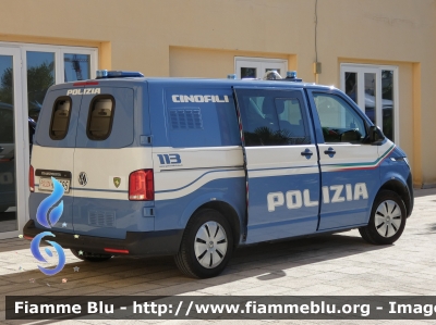 Volkswagen Transporter T6.1
Polizia di Stato
Unita' Cinofile
Allestimento BAI
POLIZIA M4595
Parole chiave: Volkswagen Transporter_T6.1 POLIZIAM4595 FieraDelLevante2024