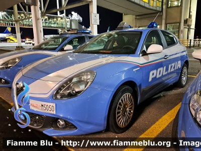 Alfa Romeo Nuova Giulietta restyle
Polizia di Stato
Allestimento NCT Nuova Carrozzeria Torinese
POLIZIA M5050
Parole chiave: Alfa-Romeo Nuova Giulietta_restyle POLIZIAM5050