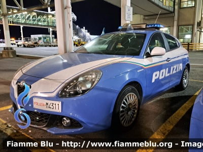 Alfa Romeo Nuova Giulietta restyle
Polizia di Stato
Allestimento NCT Nuova Carrozzeria Torinese
Decorazione Grafica Artlantis
POLIZIA M4311
Parole chiave: Alfa-Romeo Nuova Giulietta_restyle POLIZIAM4311