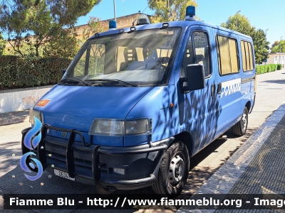 Fiat Ducato II serie
Polizia di Stato
Reparto Mobile
IX Reparto Mobile Bari
Allestimento Elevox
POLIZIA D6341
Parole chiave: Fiat Ducato_IIserie POLIZIAD6341