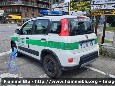 Fiat Nuova Panda 4x4 II serie
Polizia Locale
Unione Montana Comuni Olimpici Via Lattea (TO)
Codice Automezzo: 01
POLIZIA LOCALE YA 392 AF
Parole chiave: Fiat Nuova Panda_4x4_IIserie POLIZIALOCALEYA392AF