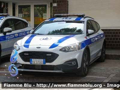 Ford Focus Stylewagon IV serie restyle
Polizia Locale
Comune di Misano Adriatico (RN)
Allestimento Bertazzoni
Codice Automezzo: 28
POLIZIA LOCALE YA 570 AS
Parole chiave: Ford Focus_Stylewagon_IVserie_restyle POLIZIALOCALEYA570AS