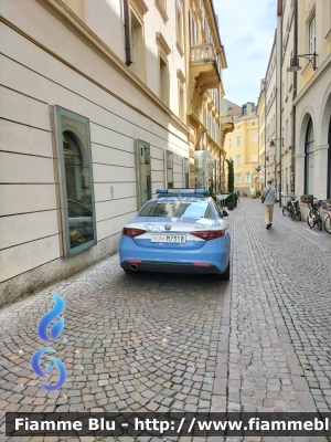 Alfa Romeo Nuova Giulia
Polizia di Stato
Questura di Bolzano
Squadra Volante
Allestimento FCA
POLIZIA M7318
Parole chiave: Alfa-Romeo Nuova_Giulia POLIZIAM7318