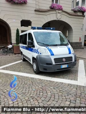 Fiat Ducato X250
Polizia Locale - Stadtpolizei
Bolzano - Bozen 
DT429CC
Codice automezzo 19
Parole chiave: Fiat_Ducato_X250 Bolzano (BZ) 