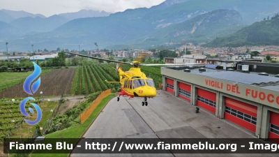 Agusta Westland AW139
Vigili del Fuoco
Corpo Permanente di Trento
Nucleo Elicotteri
I-TNDD
Parole chiave: Agusta-Westland AW139 I-TNDD