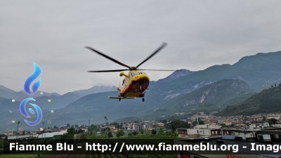 Agusta Westland AW139
Vigili del Fuoco
Corpo Permanente di Trento
Nucleo Elicotteri
I-TNDD
Parole chiave: Agusta-Westland AW139 I-TNDD