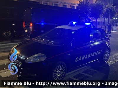 Fiat Grande Punto
Carabinieri 
CC DG 699
Parole chiave: Fiat Grande_Punto CCDG699