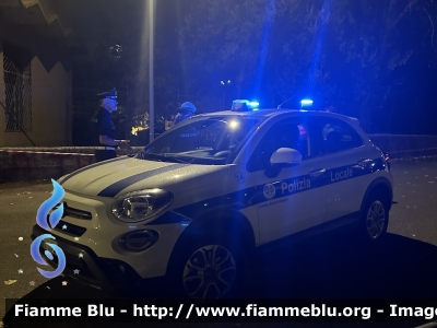 Fiat 500X
Polizia locale
Comune di Corigliano-Rossano (CS)
POLIZIA LOCALE YA 574 AK
Parole chiave: Fiat 500X POLIZIALOCALEYA574AK