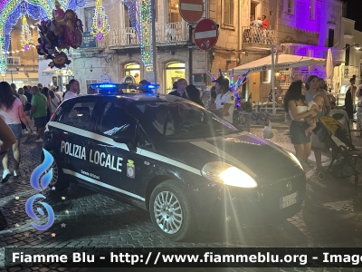 Fiat Grande Punto
Polizia locale
Comune di Ostuni (BR)
Parole chiave: Fiat Grande_Punto