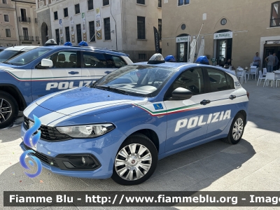 Fiat Nuova Tipo Restyle
Polizia di stato 
Polizia stradale
POLIZIA M6864
Parole chiave: Fiat_Nuova_Tipo POLIZIAM6864