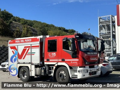 Iveco EuroCargo 120EL125 IV serie
Vigili del fuoco 
Comando provinciale di L’Aquila 
AutoPompaSerbatoio allestimento Magirus
VF 31853
Parole chiave: Iveco_EuroCargo VF31853