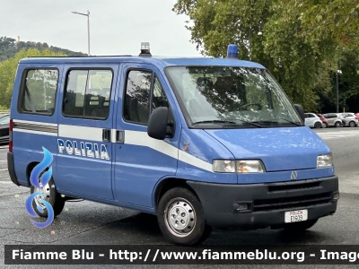 Fiat Ducato II serie
Polizia di stato 
POLIZIA E1609
Parole chiave: Fiat_Ducato POLIZIAE1609