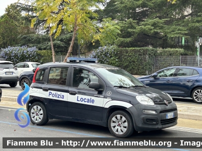 Fiat nuova panda II serie
Polizia Locale
Comune di Trani (BT)
Codice Automezzo: 1
POLIZIA LOCALE YA 053 AK

Parole chiave: Fiat_Nuova_Panda POLIZIALOCALEYA053AK