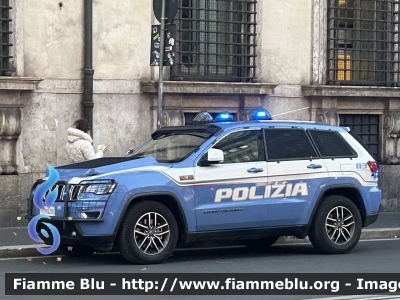 Jeep Grand Cherokee IV serie restyle
Polizia di Stato
Reparto Mobile
Decorazione Grafica Artlantis
POLIZIA M4210
Parole chiave: Jeep_Grand_Cherokee POLIZIAM4210