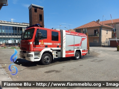 Iveco EuroCargo 120E24 II serie
Vigili del Fuoco
Comando Provinciale di Torino
Distaccamento Volontario di Alpignano
AutoPompaSerbatoio allestimento Kofler
VF 24715
Parole chiave: Iveco EuroCargo_120E24_IIserie VF24715