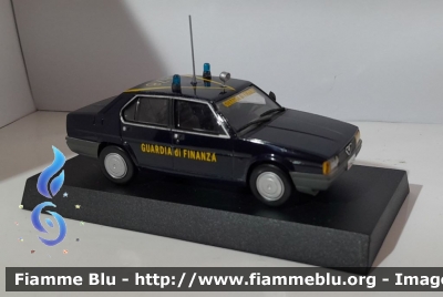 Alfa Romeo 90 Super
Guardia di Finanza
Modello elaborato in scala 1:43
Parole chiave: Alfa Romeo 90