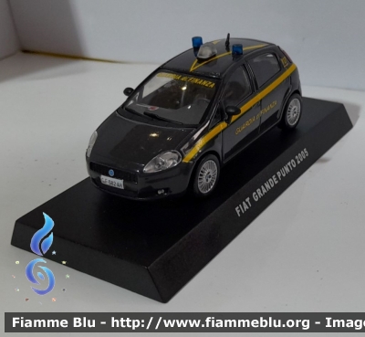 Fiat Grande Punto
Guardia di Finanza - Seconda fornitura - Livrea grigio scuro 
Modello in scala 1:43
Parole chiave: Fiat_Grande_Punto