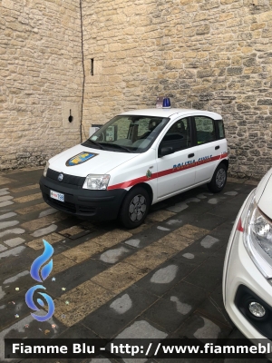 Fiat Nuova Panda I serie
Polizia Civile
POLIZIA 198
Parole chiave: Fiat Nuova_Panda_Iserie POLIZIA198